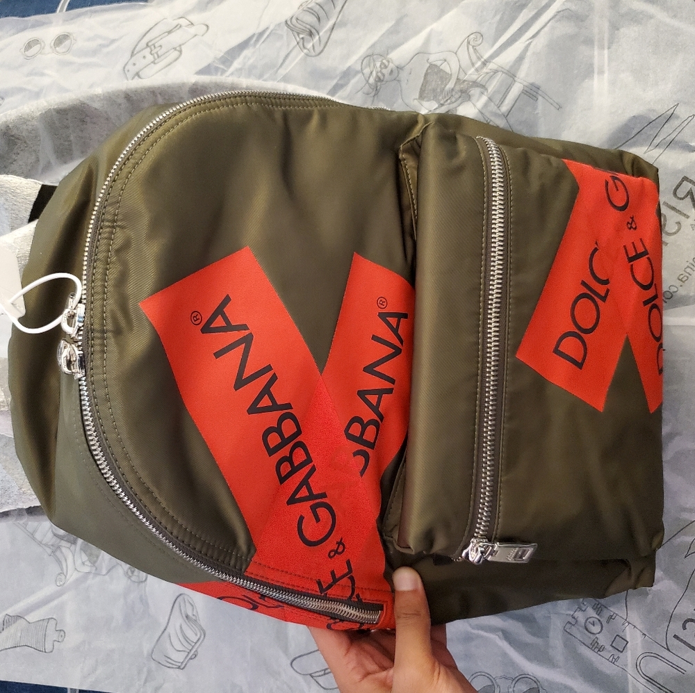 Dolce & Gabbana Brand New Men's Backpack SS19 - Picture 2 of 8